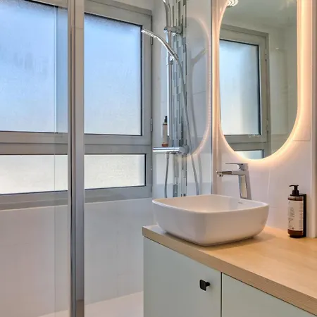 Le Clea Joli F2 Au Coeur De La De Apartment