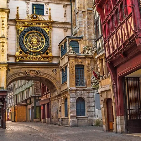 Appartamento Le Cléa Joli F2 Au Coeur De La De *